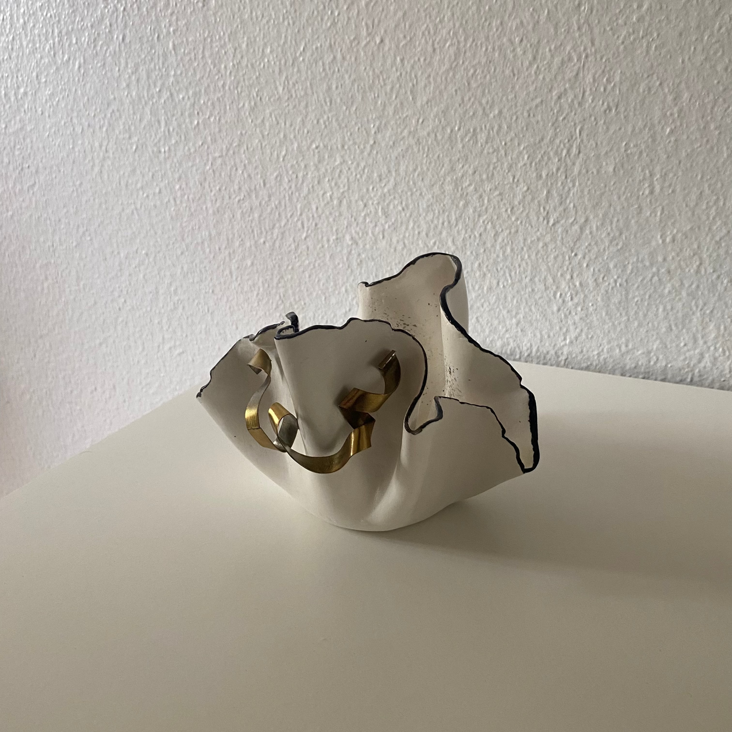 Contour doré